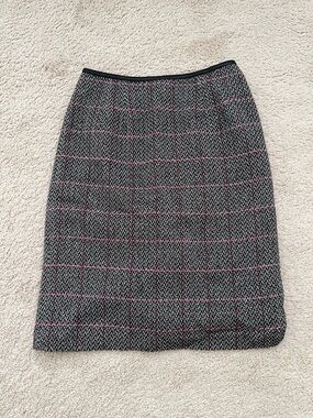 Talbots Black Tweed Pencil Skirt with Pink Windowpane